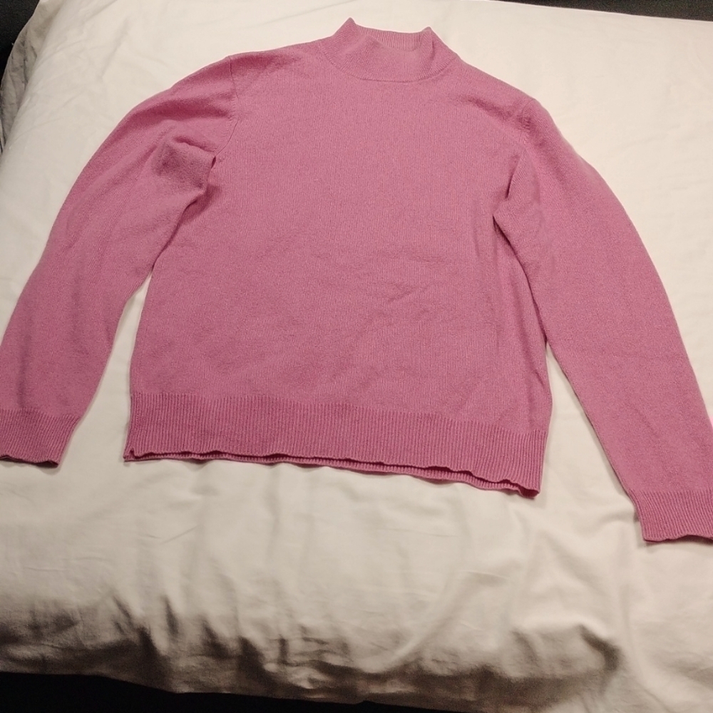 Charter Club women's 100% cashmere turtle neck sweater size small